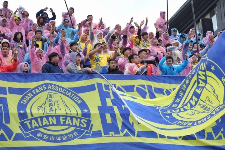 级决心不灭, 的礼赞, 你们是泰安