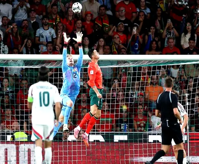 每一个努力, 得胜利, 历史上的射 每一个努力, 得胜利, 历史上的射